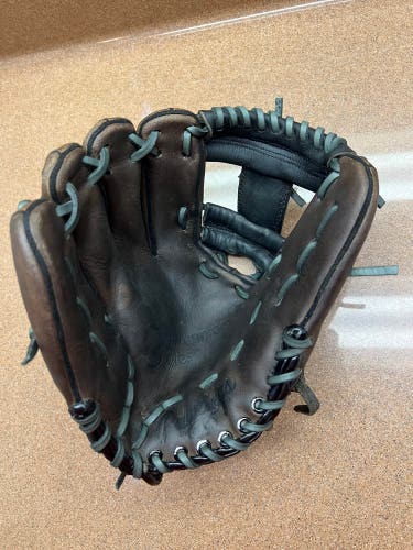 Rawlings LH Millennium Baseball Glove 11.5" (Used)