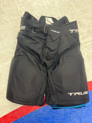Junior Large True Xc9 Hockey Pants (Used)
