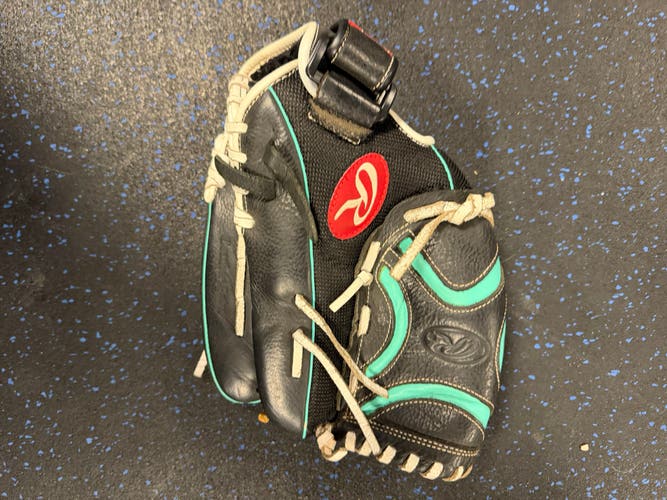 Rawlings Players Series RH Softball Glove 12" (Used)