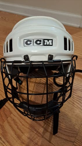 Medium CCM Tacks 652 Helmet (Used)