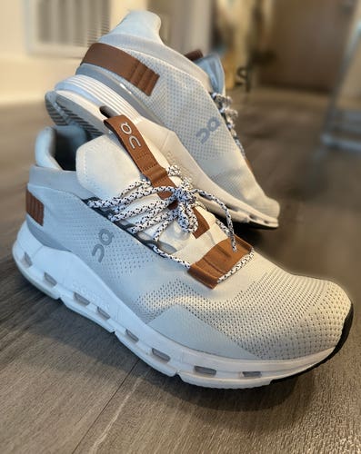 ON Cloudnova Shoes - Men's Size M 9.5 (Used)