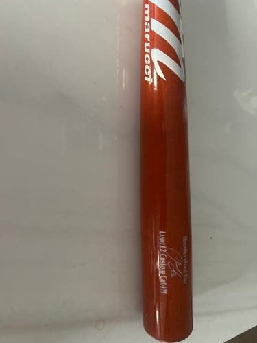 2025 Marucci LINDY12 Maple Bat (-3) 28 oz 31" (Used)