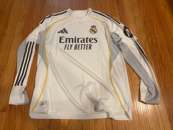 Adidas Real Madrid Authentic Soccer Futbol Jersey Men’s XL $160 Retail New