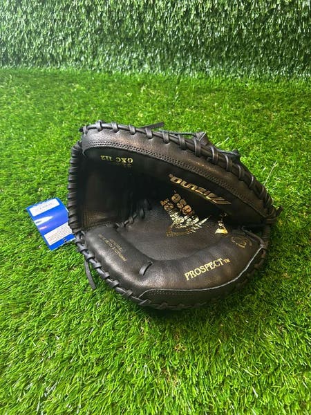 2025 Mizuno 311668 GXC112 Prospect Series Catcher's Mitt 31.5