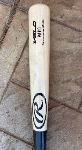 Rawlings VELO Maple Wood Baseball Bat: PA110 Adult