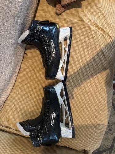 2018 Bauer Supreme 2S Pro Hockey Goalie Skates 7.5 (Used)