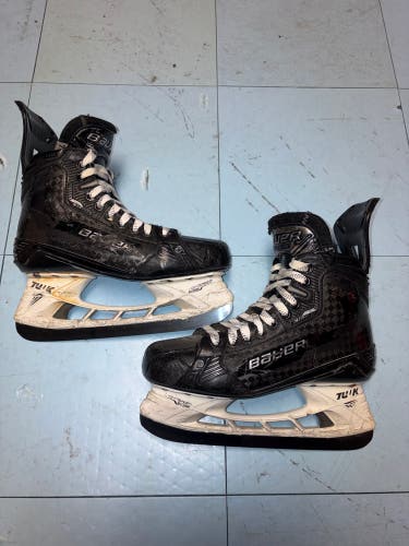 Used Bauer Supreme Mach Skates Size 7.5 Fit 2