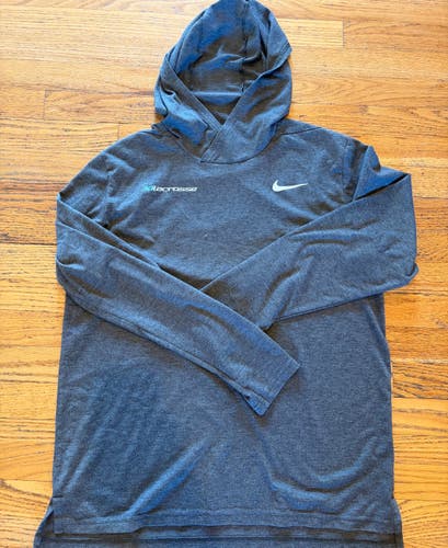 Gray Men's Large Nike Lighweight Sweatshirt, 3D Oregon Lacrosse (Used)