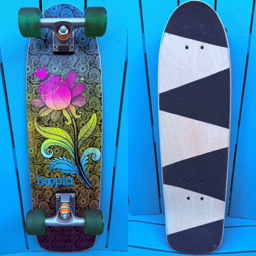 Hoopla Skateboards Custom Complete Mini Cruiser Skateboard Paris Street Trucks