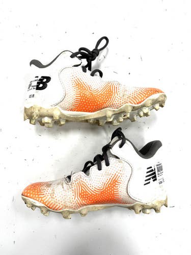 Used New Balance LAX Cleats Boys White Junior 02 11860-C000308525