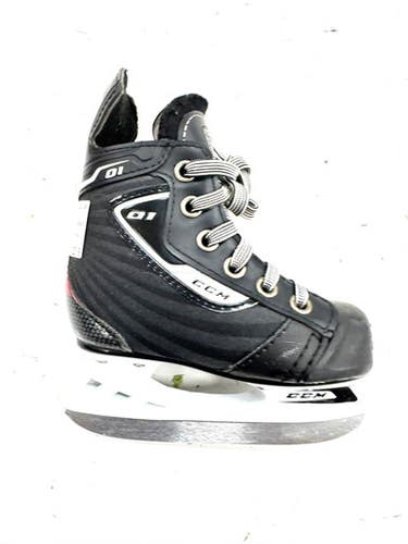Used CCM 01 Youth Hockey Skate Youth 08.0 11860-S000307386