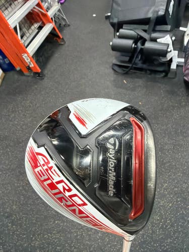 Used Taylormade AERO BURNER Mens Driver RH 9.5 Degree 11337-S000486320