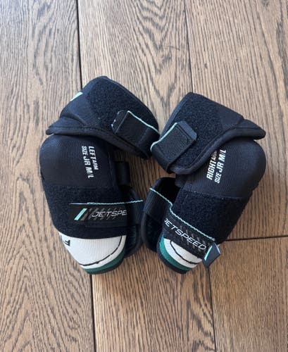 Girls Junior Medium/Large CCM JetSpeed FTW Elbow Pads (Used)