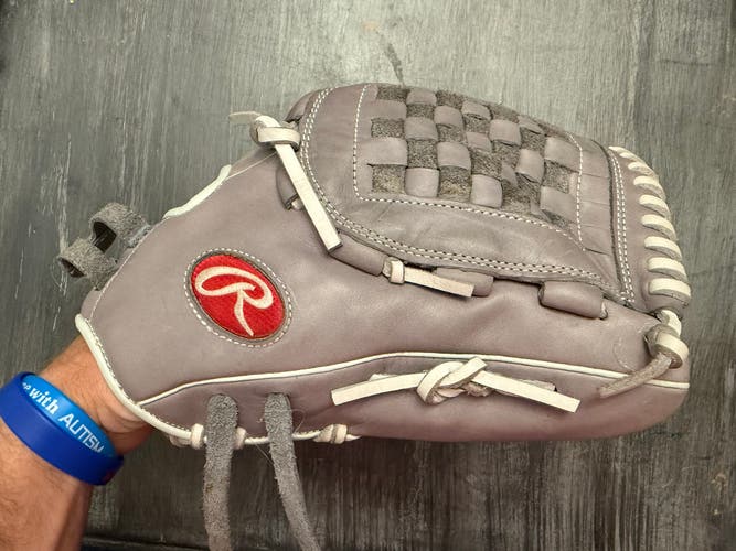 Rawlings R9 RH Softball Glove 12.5" (Used like new)