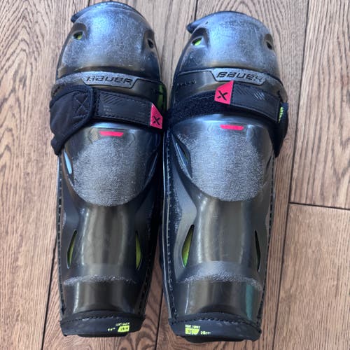 Junior Bauer Vapor 3X Pro 11" Shin Pads (Used)