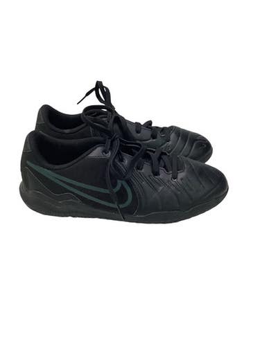 Used Nike Soccer Indoor Shoes Black Junior 04.5 11347-S000268920