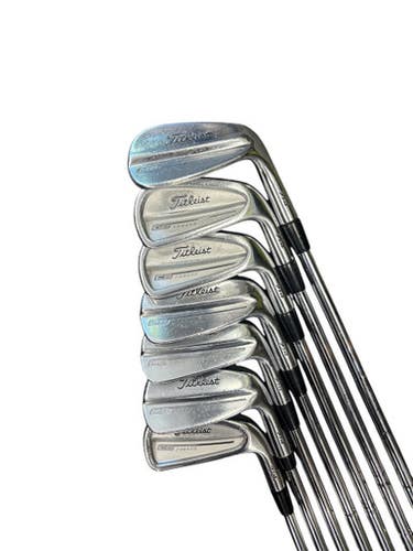 Used Titleist CB FORGED Mens Iron Set RH 4I-PW 11850-S000024429