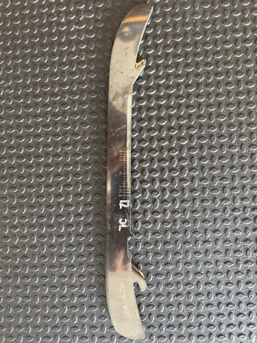 Bauer Fly-Ti 272 mm (Used)