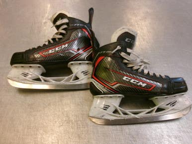 Used CCM JETSPEED FT350 Intermediate Hockey Skate Intermediate 5.0 11339-S000202145