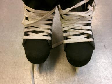 Used Bauer IMPACT 75 Senior Hockey Skate Senior 9 11339-S000202148