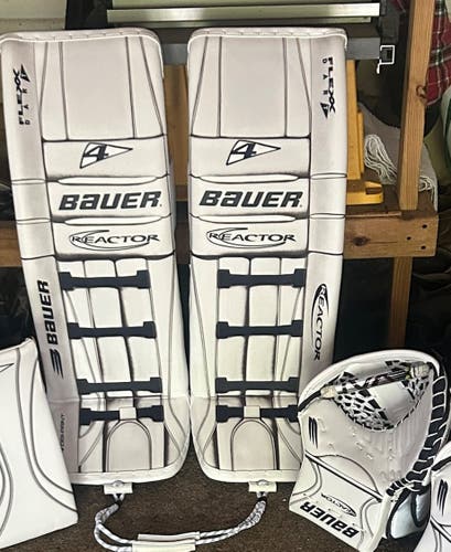 Digi Print Bauer Retro Set (Glove and Pads)