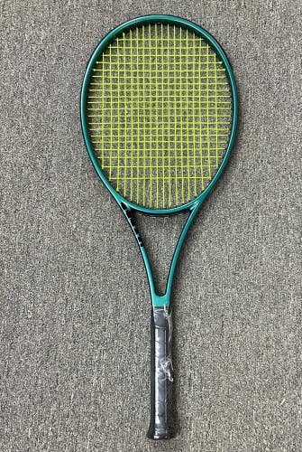 Wilson Blade Pro 18x20 Grip Size 1 Used Once