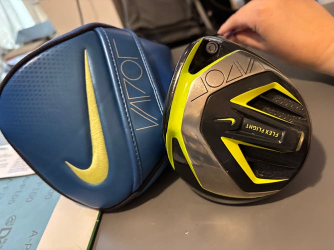 Men's 2015 Nike Vapor Flex Right Handed Driver Regular Flex Graphite Shaft (Used)
