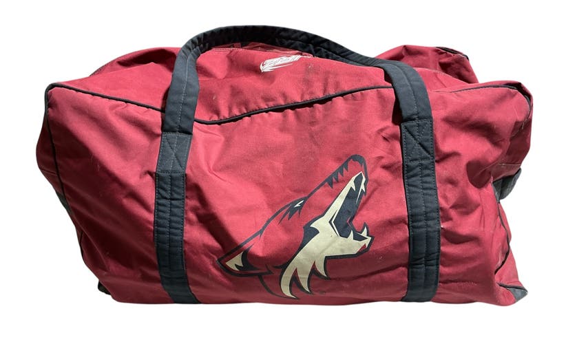Arizona Coyotes Player Equipment Hockey Bag (Used) 7815