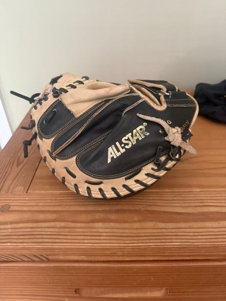 All Star CM3000SBT RH Catcher's Glove 33" (Used)