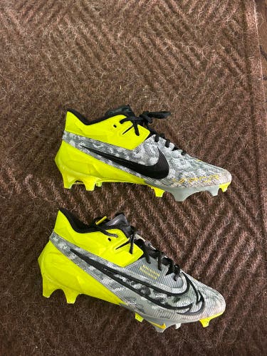 Men's Size M 9.0 (W 10.0) Nike Vapor Edge Elite 360 2 Low Top Molded Cleats (Used) excellent