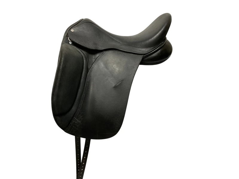 Masters Dressage Saddle 18 MW
