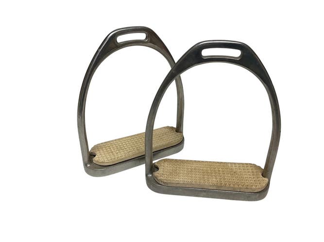 Fillis Stirrup Irons 4.75”