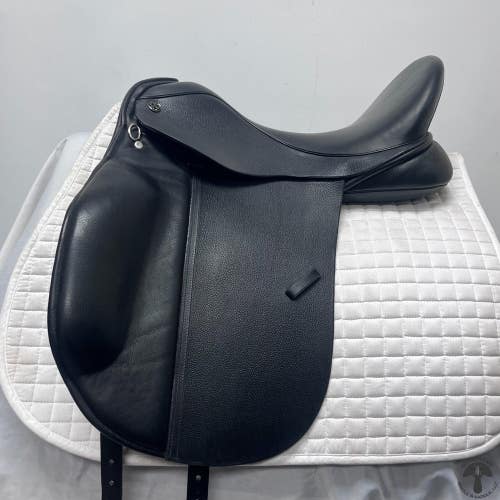 Trilogy 18" MW Amadeo Elite Dressage Saddle