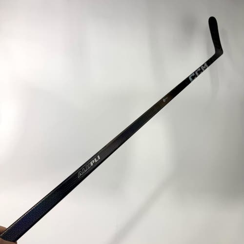 Used Left Black CCM Jetspeed FT8 Pro | 75 Flex P28M Curve Grip | AB993