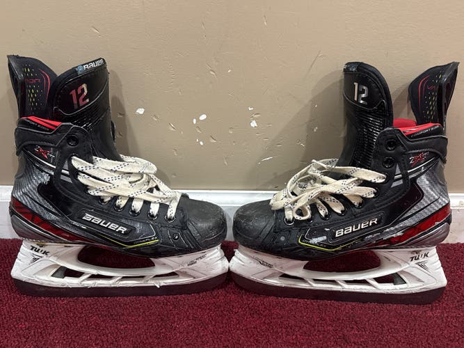 Bauer Vapor 2X Pro Hockey Skates Wide Width Pro Stock Size 2.5 Item#MD25W