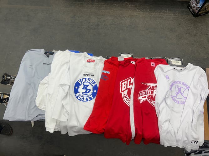 7 Used Hockey Jerseys -) Adult Small