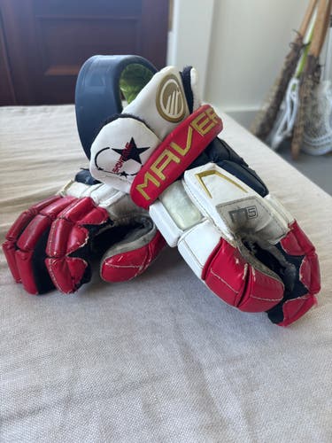 Maverik Showtime M5 Lacrosse Gloves (Game worn)