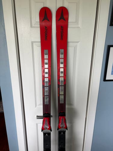 Women's 2024 Atomic Redster FIS GS 188 cm Racing Skis With ICON Bindings (Used)