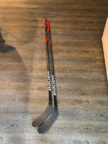 Senior Bauer Vapor League Right Handed Hockey Stick P92 82 Flex Pro Stock (New)