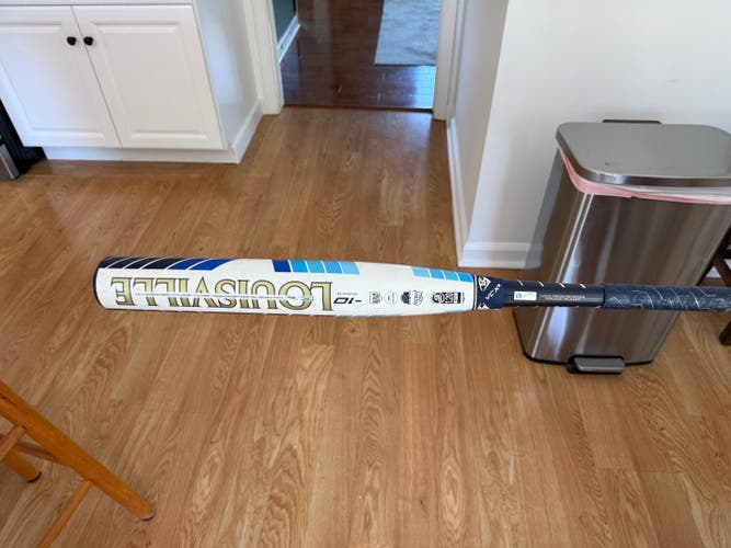 Louisville Slugger LXT Plus Composite Bat (-10) 21 oz 31" (Used)