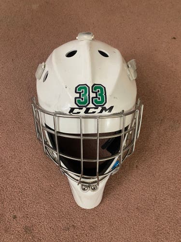 Senior Medium 2017 CCM GFL 1.9 Goalie Mask (Used)