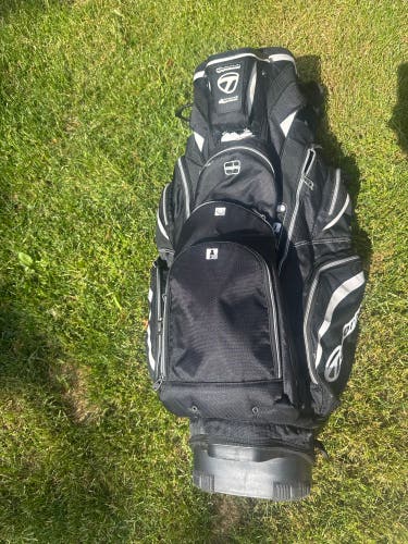 Men's TaylorMade Carry Bag (Used)
