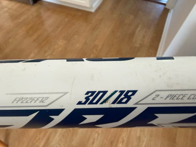 2024 Easton Firefly Composite Bat (-12) 18 oz 30" (Used)