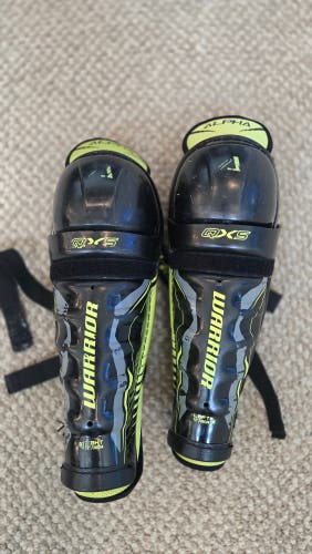 Junior Warrior Alpha QX5 12" Shin Pads (Used)