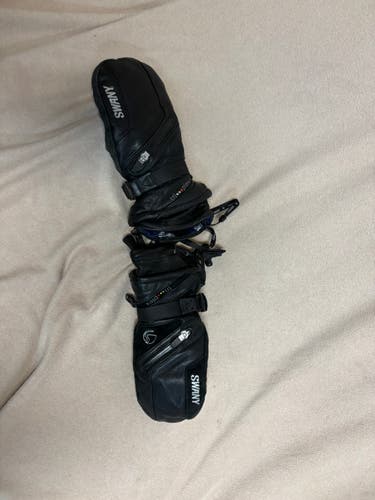 Swany Black Medium Adult Unisex Gloves (Used)