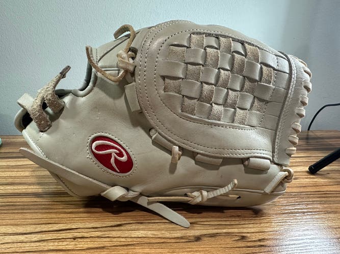 Rawlings Gg elite RH Softball Glove 12.5" (Used)