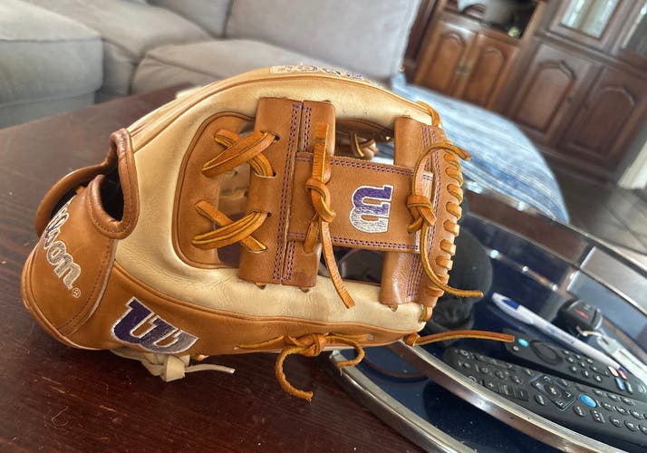 Wilson A2000 RH Infield Baseball Glove 11.75" (New)
