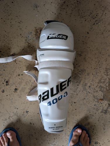 Senior Bauer 4000 14" Shin Pads (Used)