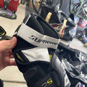 Senior Small Bauer Supreme 2S Elbow Pads (Used)