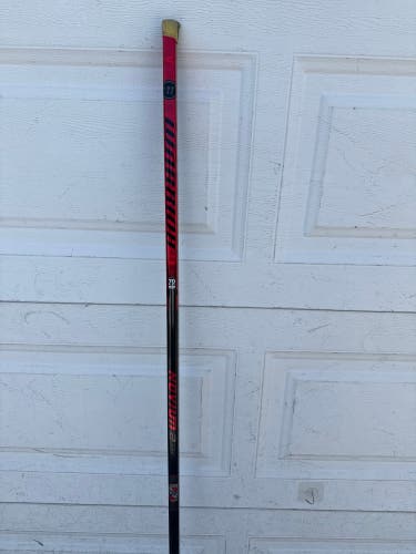 Senior Warrior Novium 2 Pro Right Handed Hockey Stick W02 74 Flex (Used)